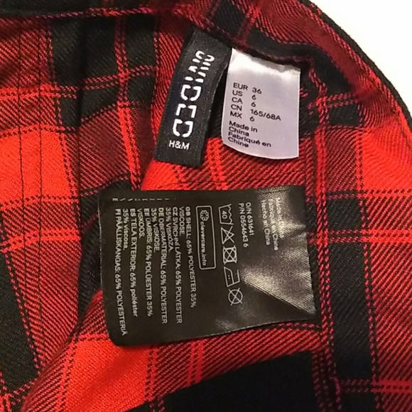 NWOT H&M Divided Red & Blk Plaid Mini Skater Skirt - Picture 5 of 10